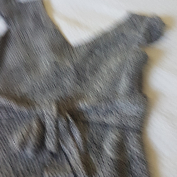 Chapter One sleeveless top - Picture 5 of 6